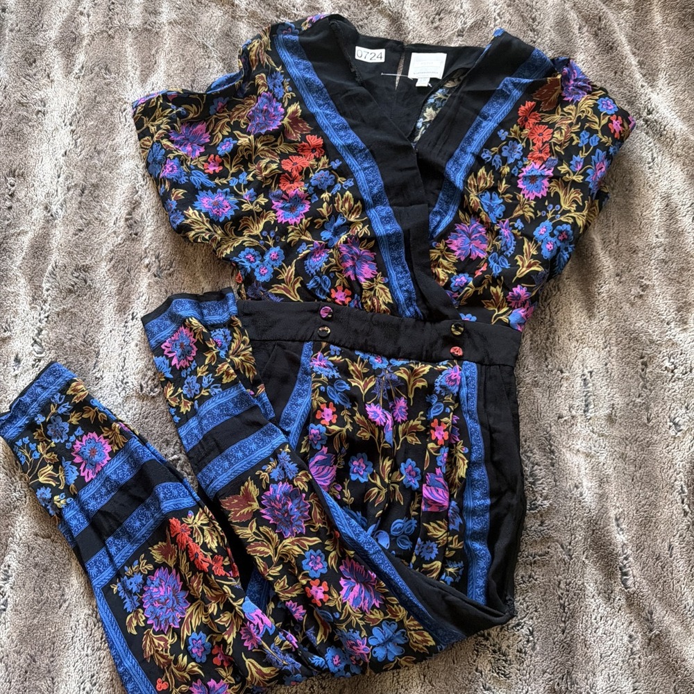 Anthropilogie ETT:TWA Jumpsuit Size 4P Black Blue Floral Scarf Boho